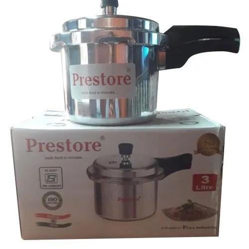 Sri Nataraja Metals, Madurai, offers a premium 3 Litre Aluminium Pressure Cooker, designed for fast and efficient cooking. Made from high-quality Aluminium, it ensures even heat distribution, durability, and safety for everyday use. Perfect for homes, hotels, and restaurants, this pressure cooker saves time while preserving the flavor and nutrients of your food. Explore our wide range of Aluminium and Stainless Steel Cookware, Kitchenware, and Utility Products at the best prices. Shop now for superior quality and craftsmanship!Product Details:Brand: PrestoreCapacity: 3 LitersColor: SilverMaterial: AluminiumFeatures: ISO CertifiedPackaging Type: BoxCountry of Origin: Made in India