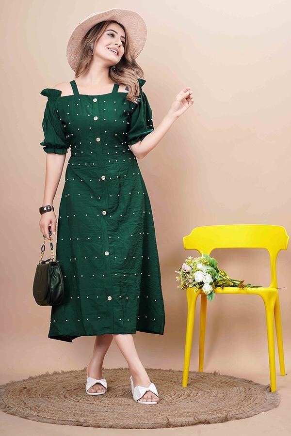 Discover Elegant Cotton Kurtis Near Sitanagar Chowk, Punagam, SuratElegant and minimalistic, this cotton straight kurti offers a sleek silhouette and all-day comfort. Made from soft, breathable cotton, it's perfect for casual and semi-formal wear. Pair it with leggings or palazzos for a timeless, effortless look.