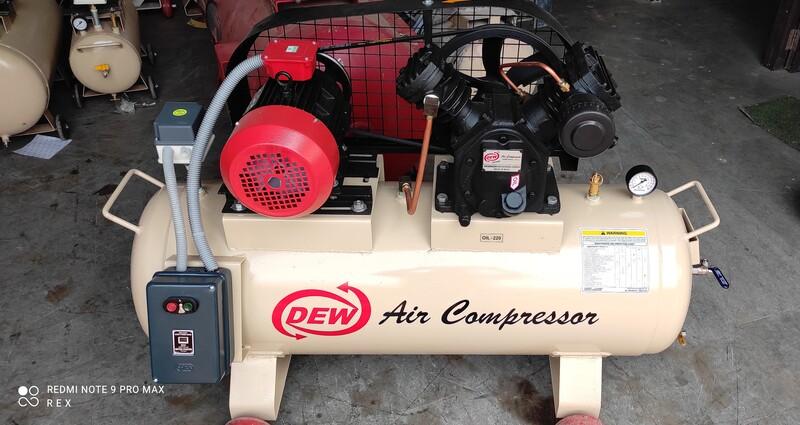 Model- D34Bore & Stroke: 3’’ & 1.75’’ x 2.75’’Cylinder : DoubleRPM : 750Flow Rate : 9.79 CFM Max. Working Pressure: 175 PSIG (12.3 KG/CM2) Motor Power Required: 3 HP Air Receiver Tank Capacity (in Liter): (160 )Power Source: AC Single/ Three PhaseCountry of Origin : Made in India