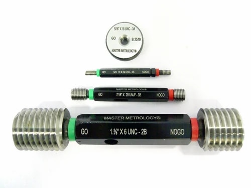 United Thread Gauges are precision tools used to measure the pitch diameter and thread form of threaded components. They ensure compatibility and accuracy in threaded connections. These gauges are manufactured to standardized thread systems like UN (Unified National), Metric, BSW, BSP, etc.
If you're referring to