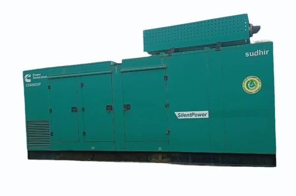 Phase	3-PhaseGenset Brand	CumminsPower (kVA)	400 kVAUsage	IndustrialColor	GreenFrequency	50HzVoltage	440V400 kVA Cummins Diesel Generator