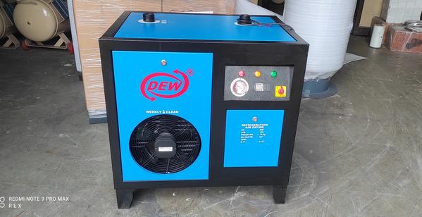 DEW Make 150 CFM (High Pressure)Refrigerated Air Dryer:CFM : 150 CFMMax. Working Pressure : 35 Kg/Cm2Connected Load : 1.0 KwRefrigerant Gas : R-134aGas Compressor Make : Emersion CoplandPressure Due Point : + 2 - 40CMax. Inlet Temp. : 45 CDue Point Meter : Sub ZeroAir Connection – 1.1/2” BSP