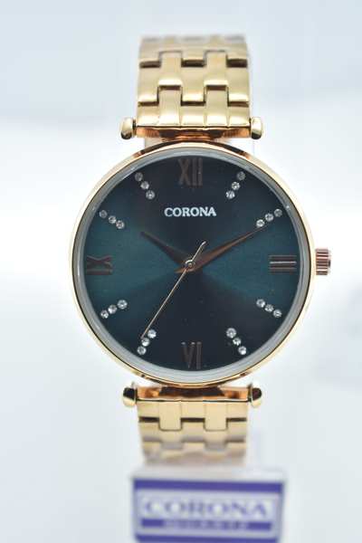 Presenting our Rose Gold Plated Women's Wrist Watch, an exquisite combination of elegance and allure. The rosegold-plated case exudes a timeless charm, making a statement of refined femininity. Elevate your style with this exceptional timepiece, where sophistication and grace harmonize to create a watch that's both stunning and captivating.