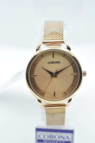 Presenting our Rose Gold Plated Women's Wrist Watch, an exquisite combination of elegance and allure. The rosegold-plated case exudes a timeless charm, making a statement of refined femininity. Elevate your style with this exceptional timepiece, where sophistication and grace harmonize to create a watch that's both stunning and captivating.