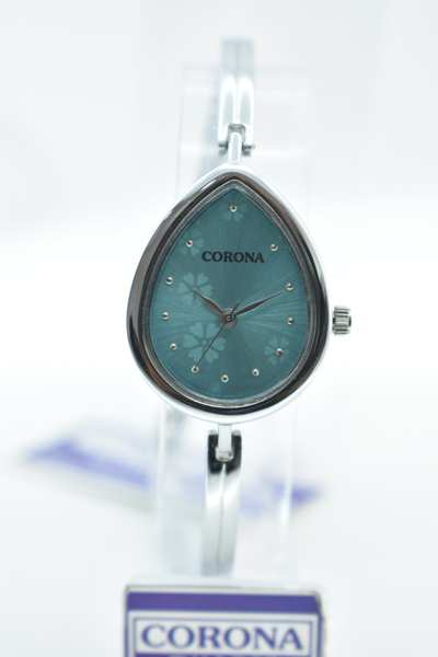 Introducing our Silver Women's Wrist Watch with a Blue Dial, a perfect blend of timeless beauty and contemporary style. The polished silver case beautifully frames a captivating blue dial, creating an elegant yet modern aesthetic. Elevate your look with this exceptional timepiece, where classic sophistication meets a refreshing burst of color, resulting in a watch that's perfect for adding a touch of refinement and vibrancy to any outfit.