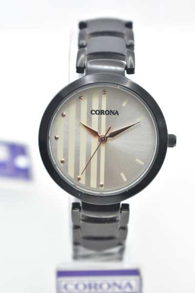 Presenting our Black Plated Women's Wrist Watch, a fusion of modern elegance and versatile style. The sleek black-plated case exudes contemporary sophistication, making a statement that's both bold and refined. Elevate your look with this exceptional timepiece, where urban chic meets classic design, resulting in a watch that's perfect for adding a touch of sophistication to any ensemble.