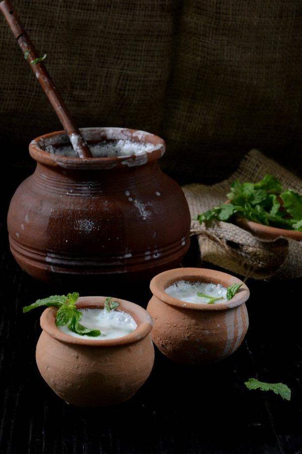Buy A2 Buttermilk Online – Cool, Refreshing, and HealthyQuench your thirst the natural way with Vrunda A2 Buttermilk (Chaas) – a refreshing, digestive-friendly drink made from pure Desi cow A2 curd. Light on the stomach and rich in probiotics, our buttermilk is the perfect everyday drink for hydration, digestion, and overall wellness.Prepared using authentic, traditional methods, Vrunda A2 Buttermilk is completely free from preservatives and additives, offering a natural, cooling beverage ideal for the Indian climate.Why Choose Vrunda A2 Buttermilk?Made from A2 curd of Desi cowsNatural probiotic – supports digestionNo artificial flavors, colors, or preservativesLight, refreshing, and hydratingPerfect with meals or as a standalone drinkAvailable for home delivery in Pune, including Katraj, Kondhwa, and nearby areas.