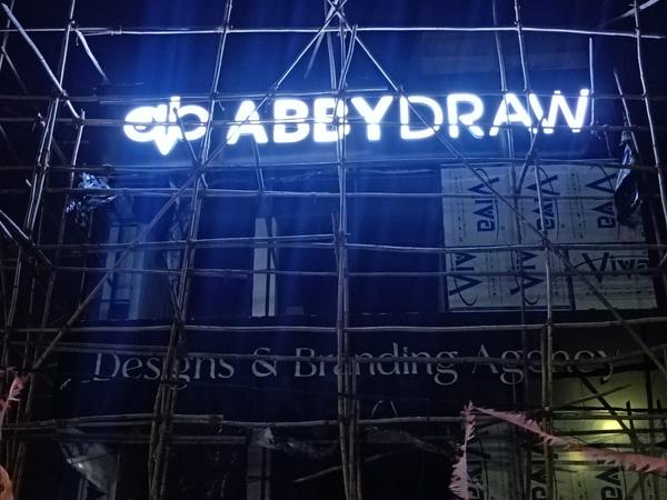 chanel acrylic letter is durable for 10 year and glow is nice attractive to people