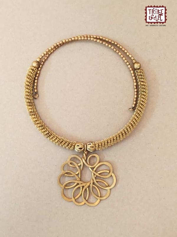 Dhokra Necklace setDhokra is an art almost 4000 years old, it adds an ethnic value to your space.It is also a long lasting & low maintenance item. The origin of dhokra art is from the tribal belts of West Bengal, Chhattisgarh and Odisha. Thus, the eccentric patterns, motifs and designs always stand out. When one adorns the dhokra tribal jewelry, they come across colorful beads, soft threads and metallic pendants that highlight the beauty of the attire. The larger pendants with simple threads are a hallmark of dhokra jewelry. The ornaments are inspired by elements of nature like leaves, the sun, the moon, spirals, etc. The beauty of these jewellery pieces lies in their versatility to be paired with either Indian clothing as well as western clothing to add that bohemian stroke.Tribe Chatari in Pune offers an authentic collection of Dhokra tribal jewellery, showcasing the rich heritage of Indian tribal artistry. Dhokra, a traditional form of metal casting, is known for its intricate designs and is a significant part of India's tribal art legacy.🛍️ Explore Dhokra Jewellery at Tribe ChatariLocated in the heart of Pune, Tribe Chatari is a hub for tribal artifacts and handicrafts from across India. The store features a diverse range of products, including Dhokra jewellery & bamboo jewellery which is handcrafted by skilled artisans. Visitors have praised the store for its extensive collection and the owners' deep knowledge of tribal arts.