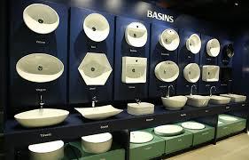 Parryware is a well-established Indian sanitaryware and faucet brand, now part of the Roca Group. Established in 1952, it has a history rooted in the EID Parry group and later the Murugappa Group before becoming a subsidiary of Roca. Parryware is known for its diverse range of bathroom solutions, including faucets, sanitaryware, shower enclosures, and more, and is focused on modern designs and technology.