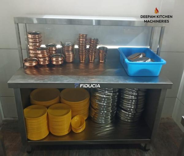 Deepam Kitchen Machineries is a manufacturer, exporter and supplier of SS Service Counter. These products are fabricated using premium quality stainless steel 202 and 304 grade. We can customise the different sizes as per customer requirements.  These products are fabricated using premium quality raw materials sourced from our valued vendors.All the prouducts are ergonomicalluy designed to take on the toughest jobs with optimum performance. 