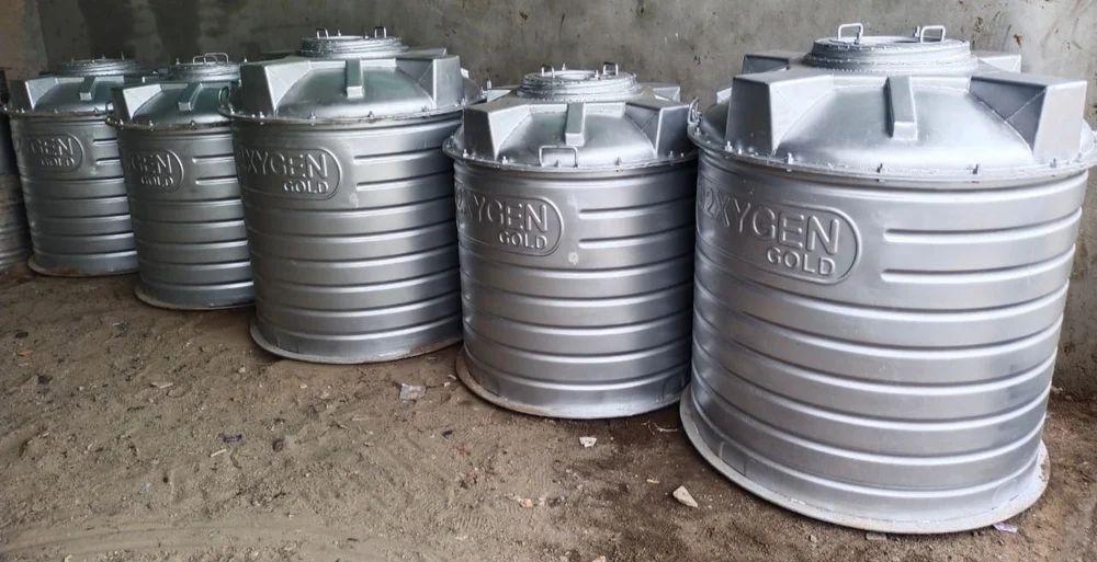 Grey Vertical Roto Mould Die