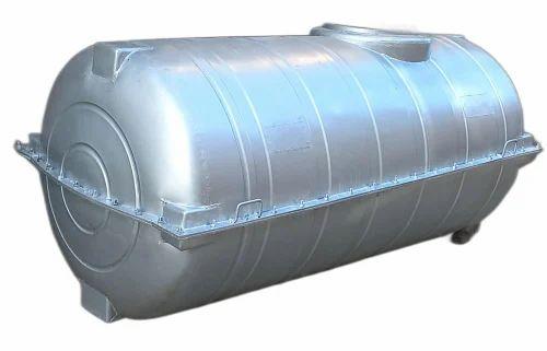 Rotational Horizontal Rotomould Spray Tank Manufacturer