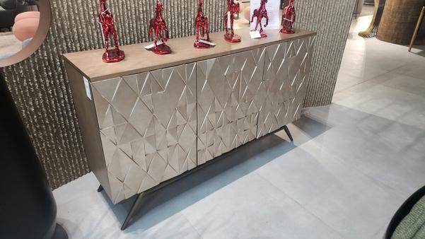 CONSOLE         - 3DOOR CABINET SIZE                   - 1500*400*860mmMATERIAL        - Birch mountain pattern                            +door panel relief+ iron                              - tripod bronze      