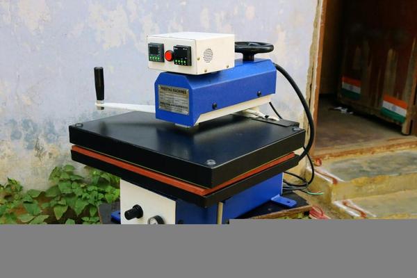 17*21. automatic fusing machine.digital temp control and digital timer and teflon coated heater plate.