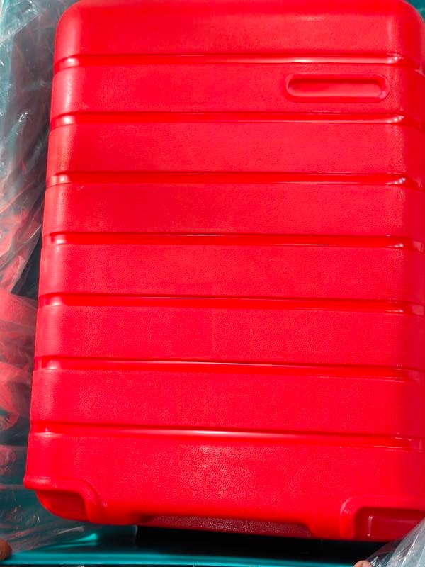 new design hard luggage we are the manufacture of hard luggage and we are also wholesaler of accessories of hard luggage