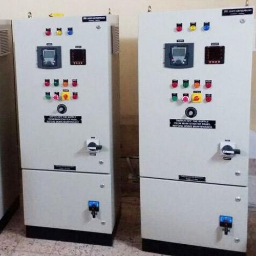 Inside a typical VFD panel, you might find:The VFD itself – the heart of the system.Line reactors or harmonic filters – to reduce electrical noise.Bypass switches – to keep things running if the VFD fails.PLC or control units – for automation and remote monitoring.Cooling systems – to manage heat in harsh environments