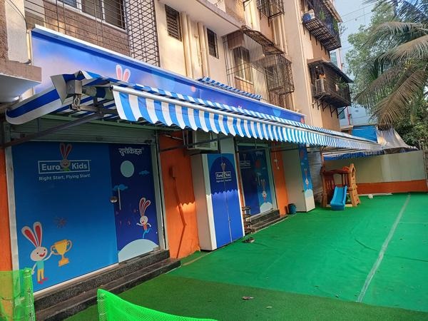 Best retractable Awning Fabric