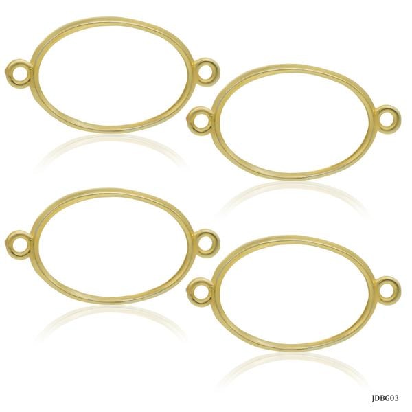Bracelet Cabochon Bezel | Gold Oval Shape Bracelet | Frame Pendants |Charms Bezels | Key-chains | DIY Jewellery Using for Resin CraftIdeal for DIY Jewelry Projects: Suitable for both beginners and experienced crafters looking to create unique, handmade jewelry items with ease.Unique Half Moon Shape: The distinctive half-moon shape adds a modern and stylish touch to your pendants, keychains, earrings, and other DIY jewelry projects.Perfect for Resin Craft: Ideal for use in creating personalized resin jewelry, allowing you to incorporate your favorite colors, textures, and decorative elements.Customizable: The open-back design provides ample space to experiment with resin art, gemstones, dried flowers, and more to create one-of-a-kind designs.