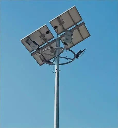 Kamlatmika Sol offers solar highmast lighting in Nashik for wide-area illumination in toll booths, parking areas, and public grounds. These tall, solar-powered lighting systems work automatically and provide uniform lighting. Trust us for high-efficiency solar poles in Nashik and maintenance-free area lighting in Nashik.