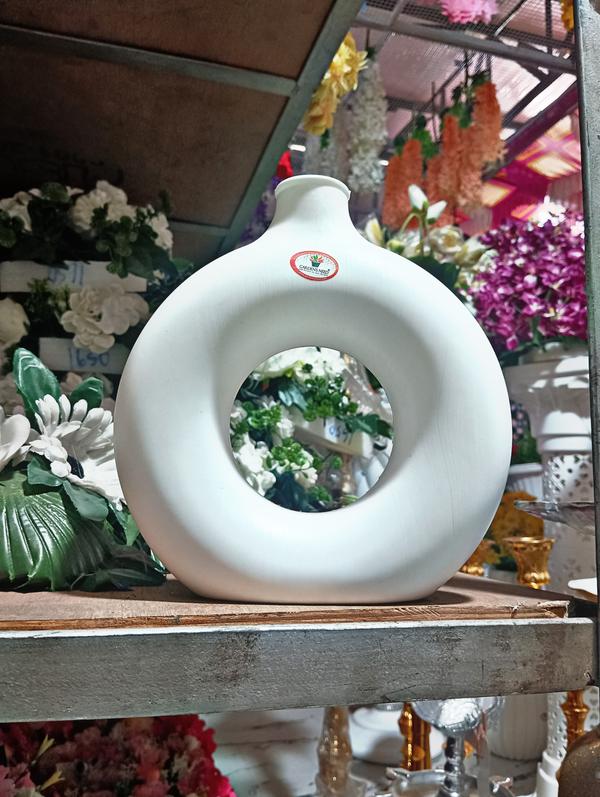 Round Pot