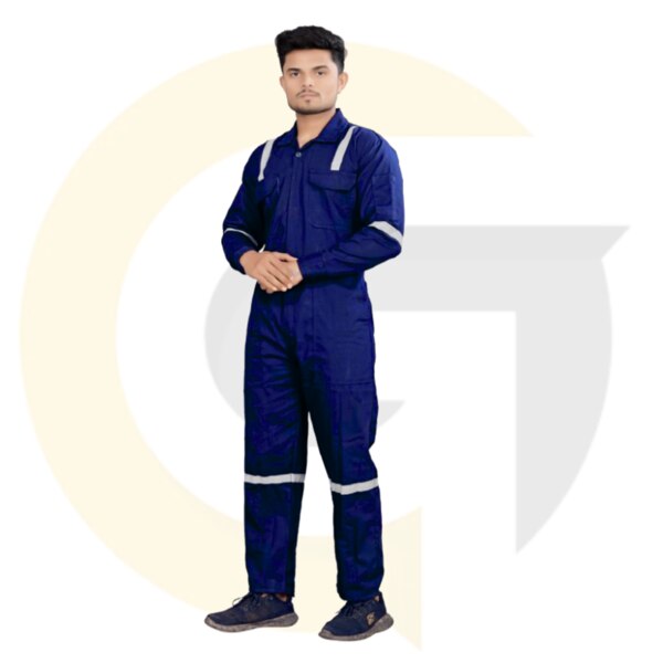 Introducing the Dangri Dress for Men by Goyals, crafted with premium cotton and polyester fabric for industrial use, fieldwork, and safety applications. This industrial dangri suit offers multiple utility pockets, high comfort, and is ideal for factory workers, engineers, mechanics, and technicians. The dangri dress is available in brown, blue, red, and other color options, with sizes ranging from M to XXXL, ensuring a perfect fit for all professionals.Designed for durability, breathability, and skin-friendliness, this cotton dangri dress for industrial use is perfect for long working hours. Whether for construction sites, mechanical workshops, or engineering projects, trust Goyals for quality industrial apparel.Brand: GoyalsMaterial: Cotton & Polyester blendAvailable Sizes: M, L, XL, XXL, XXXLColors: Brown, Blue, Red, etc.Features: Multiple utility pockets, Comfortable fit, Durable finishPrice: ₹2,500/- per pieceUsage: Ideal for Industrial, Mechanical, and Engineering workOrigin: Made in India 🇮🇳✅ Skin-friendly & breathable✅ Long-lasting & washable✅ Suitable for all-day workwear✅ Perfect for factory & field professionals