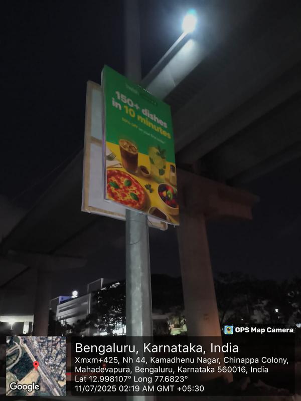 Lamp Pole Advertisement 