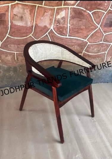 Here are some stylish dining chairs crafted in or around Jodhpur, typically in sheesham or mango wood, showcasing both traditional and modern Indian aesthetics ,Offers Classic Sheesham Solid Wood Dining Chairs with velvet upholstery in grey or brown,pre‑assembled and ready for use