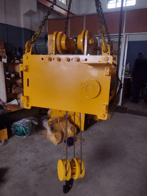 Ayyappa Engineering is a trusted name in the field of material handling solutions, specializing in the manufacturing of high-performance EOT (Electric Overhead Traveling) Cranes. Based in Coimbatore, we offer custom-engineered crane systems designed to meet the demanding needs of industrial, construction, and warehousing sectors across Tamil Nadu and Kerala.