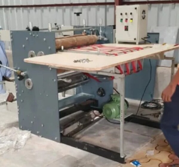 Window Lamination Machine is essential for packaging manufacturers that require high-quality, specialized lamination tailored both to windows and plain sheets, supporting flexible material choices and fast, reliable operation.