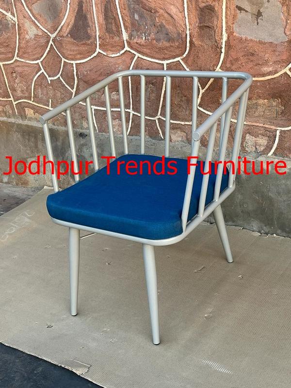 Rugged yet stylish, this all-metal chair offers armrest comfort and stackability—great for outdoor café seating.A fusion of white metal frame and natural wood seat conveys warm, vintage charm—perfect for intimate café interiors.A modern, lightweight wire design capturing minimalist and Nordic aesthetics—great for contemporary or outdoor dining ambience.