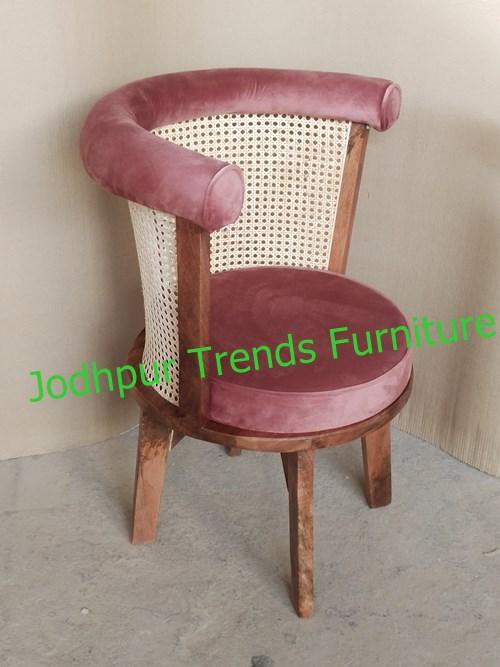 Suppliers like Sonu Handicrafts or Shiv Shakti Handicrafts may be open to custom work, such as adding a movable or foldable seat feature to a round cane chair. show a wide variety of cane and teak furniture available in Jodhpur, including round cane chairs, wooden cane chairs, and other styles. Here are some teak-and-cane furniture pieces available online. While none explicitly mention a “movable seat,” their designs could potentially be adapted or repurposed. Jodhpur Trends Tanawara Jodhpur Raj.