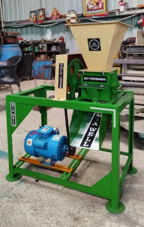 Product Details:Capacity	20 kg/hrOperation Mode	Semi AutomaticColor	GreenElectricity Connection	Single PhaseMotor Power	0.5hp motarMaterial of Construction(Contact)	MSPower Consumption	1Surface Finish	PaintedModel Name/Number	MIX-WELLWe are Manufacturer of all type of Industrial Machine we customized All type of machine available at best rate