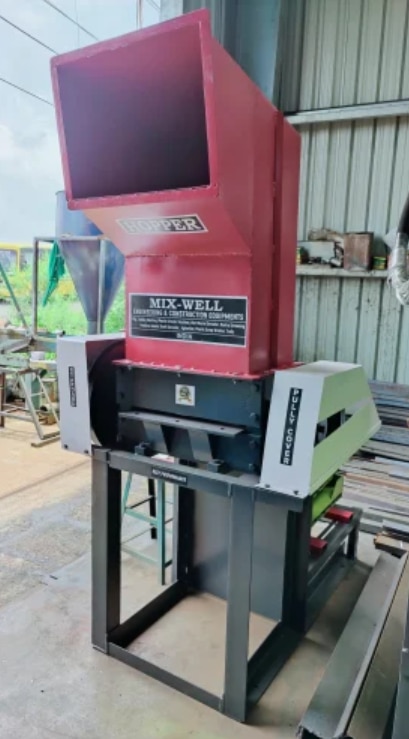 Capacity	200 kg/hrBlade Size	18 inch bladesPlastic Type	HDPE, PVC, pet bottleWe, MIX-WELL Engg. & Const. Equipment are Leading Organization Indulged in Manufacturing and Service Providing of Supari Cutting Machine, Khakhra Making Machine, Industrial Pulverizer and much more. 