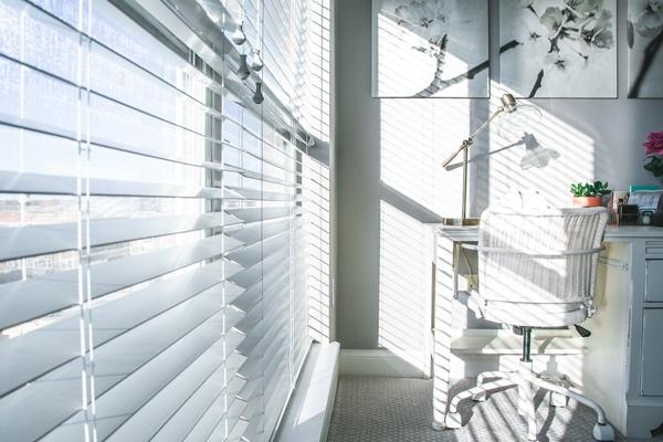 Add style and functionality to your windows with our Aluminum Venetian Blinds. Made from high-quality aluminum slats, these blinds are lightweight, durable, and easy to maintain. They provide excellent control over light and privacy, making them ideal for homes, offices, and commercial spaces.Our Aluminum Venetian Blinds combine elegance with practicality, ensuring a sleek look and long-lasting performance.Best suited for: Homes, Offices, Commercial Spaces