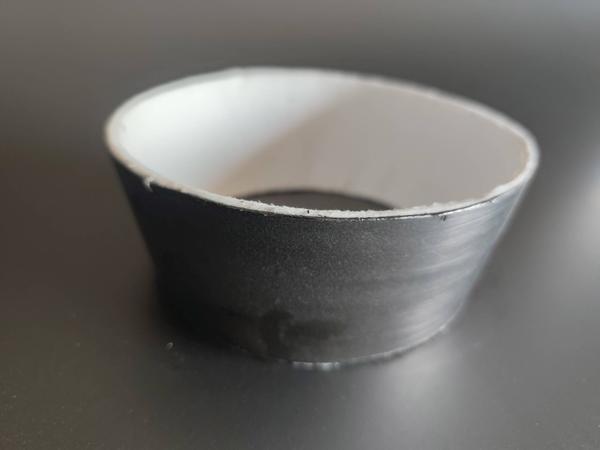 CCEWOOL Ceramic Fiber Gasket is a high-performance insulation material produced from high-purity ceramic fibers and a minimal binder via an advanced nine-stage slag-removal process. It offers outstanding resistance to extreme temperatures, making it ideal for the most demanding high-heat environments.