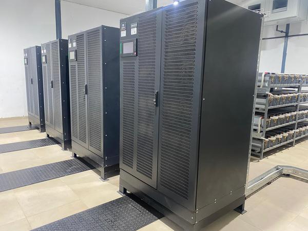 Product Description — Vertiv 500 kVA UPSOverviewThe Liebert NXL 500 kVA / 450 kW is a high-power, three-phase, double conversion UPS designed for critical, large scale applications. Vertiv+2Vertiv+2The Liebert EXL S1 series supports 500–600 kVA, offering high power density and optimized performance in a compact footprint. VertivThese systems are intended for data centers, industrial sites, telecom, and mission-critical installations requiring robust, continuous power protection.Additional Highlights & ConsiderationsRobust Protection: These UPS systems provide continuous, high-quality power without interruption, managing supply fluctuations, surges, harmonics, etc.Maintenance & Serviceability: Designed with access and service in mind — modules or internal components can often be serviced or replaced while other parts remain operational.Thermal / Cooling System: Such high-capacity UPS units integrate sophisticated cooling / ventilation systems to handle the heat load.Battery / DC Support: A compatible battery bank (or other DC source) is needed; the UPS handles the switching between AC and DC in the event of power loss.Control / Monitoring Interface: Modern units include digital displays, remote monitoring, alarms, communications (SNMP, Modbus, etc.).Redundancy / Parallel Operation: For increased reliability, multiple units or modules may be run in parallel so that failure of one does not bring down the whole system.