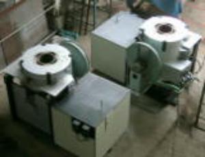 Gas fired Melting Furnace models are custom built & equipped with Lip tilting furnace for insuring constant pouring point with Hydraulic / Mechanical tilting arrangement. These are robust in construction & suitable for variety of applications like.