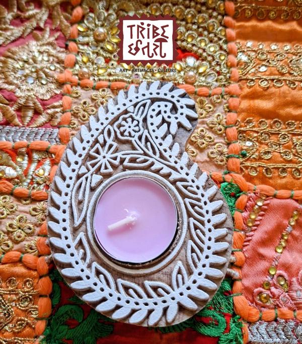 ✨ Light up your festivities with tradition! ✨Wooden Hand Block T-Light HoldersNow available at Tribe Chatari – beautifully handcrafted, rooted in Indian art, and perfect to brighten your home this Festival of Lights. 🪔Bring home the warmth of wood and the charm of traditional craftsmanship. Ideal for décor, gifting, and festive ambience!Visit Tribe Chatari to explore more unique festive treasures. 🌟