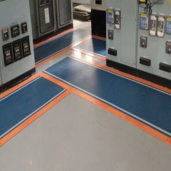 DI-Electric / HV Insulation Flooring.