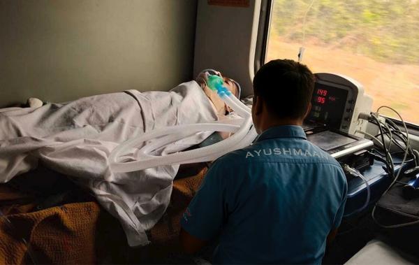Long distance care made safe and efficient, specialized support on tracks