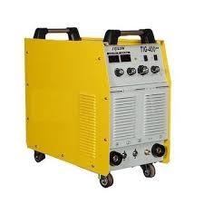 Output Current	400 AmpInput Voltage (V)	AC415V+-15%Input Power Capacity (KVA)	18.2No-Load Voltage (V)	65Output Current Range (A)	400Rate Input Current (A)	27.7Arc Ignition	HFPower Factor	0.93Net Weight (Kg)	24Dimension (Inch)	20.5 x 10.5 x 21.5Plate thickness (Mm)	20.0Electrode Size (Mm)	5.0High-Power Output: The Toshweld ARC 400 Sumo delivers an output current range of 30–400 Amps, making it suitable for heavy-duty welding tasks across industries like construction, fabrication, and shipbuilding. Advanced Inverter Technology: Equipped with MOSFET-based inverter technology, this machine offers high efficiency and a power factor of 0.93, ensuring consistent performance with reduced energy consumption. Robust Build and Portability: Weighing approximately 24.5 kg and measuring 22.5 x 12 x 20 inches, the ARC 400 Sumo combines durability with portability, allowing for easy transportation and setup on various job sites. Versatile Application: Designed to handle electrode sizes ranging from 2.0 to 5.0 mm and plate thicknesses between 2.0 to 20.0 mm, this welding machine is versatile for different welding requirements.
