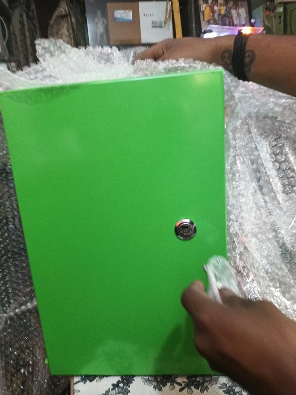 🔧 *AMK Oxy Hydrogen Machine Specifications:*- *Purpose:* Generates oxy-hydrogen gas for welding, cutting, and carbon cleaning- *Applications:* Jewelry, electronics, medical, automotive, glass processing- *Key Features:*    - Energy-saving, eco-friendly, and safe    - High-temperature flame (up to 2800°C)    - Adjustable gas output and pressure    - Automatic or manual water feed options- *Models and Specs:*    - OH400: 400 L/h gas output, 1 kW power, 220V/110V    - OH600: 600 L/h gas output, 2 kW power, 220V/110V    - OH1000: 1000 L/h gas output, 3 kW power, 220V/110V    - CCS2000: 2000 L/h gas output, 6 kW power, for engine carbon cleaning¹ ² ³- *Benefits:*    - Reduces fuel consumption and emissions    - Increases welding efficiency and quality    - Portable and easy to useFor pricing, customization, or more info on AMK Oxy Hydrogen Machines, contact AMK Shripad Technology:Mobile: 9021642102, 8551011599Website: www.amkshripadtech.comDo you want to know about installation, maintenance, or specific applications of AMK oxy-hydrogen machines? 😊