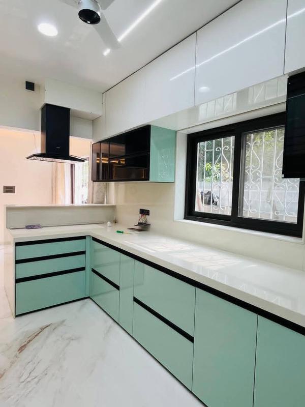 modular kitchen is a modern kitchen system made of pre-designed cabinets (modules) that are manufactured in our workshop and installed at your home.Each module has a specific purpose like storage, cooking, washing, or appliances.At Shree Ganesh CNC & Woodtech (SGS), we design and manufacture custom modular kitchens according to your kitchen size, layout, and daily usage.🔹 Types of Modular Kitchen LayoutsWe design kitchens based on your space:✔ L-Shape KitchenBest for small & medium homesUses corner space efficientlyEasy movement and better workflow✔ U-Shape KitchenIdeal for large kitchensMaximum storage & counter spacePerfect for heavy cooking families✔ Straight KitchenBest for compact flatsClean, simple & budget-friendly✔ Parallel (Gallery) KitchenSeparate cooking & washing zonesHighly functional and spacious feel🔹 Modular Kitchen Components by SGS🟢 Base Units (Lower Cabinets)Storage for utensils & heavy itemsDrawer systems with soft-closeUnder-sink units🟢 Wall Units (Upper Cabinets)Extra storage without occupying floor spaceAvailable till ceiling heightGlass / solid / CNC-cut shutters🟢 Tall Units / PantryFull-height storageIdeal for groceries & appliancesClean and organized look🔹 Shutters & Finishes (Most Important Part)We offer multiple shutter options:CNC-designed shutters (SGS specialty)Laminated shutters (matte / glossy)Acrylic finish shuttersMembrane / PVC shutters🎨 Popular 2025 colors:White, grey, beige, pastel shades, and wood finishes.🔹 Storage & Hardware SolutionsWe use quality hardware for smooth and long life:Soft-close hinges & drawersCutlery traysBottle pull-outsSpice racksPlate basketsCorner solutions👉 Designed to make daily cooking easy and comfortable🔹 Modular Kitchen Advantages✔ Faster installation✔ Clean and modern look✔ Easy maintenance✔ Better space utilization✔ Custom design as per requirement✔ Long-lasting & durable🔹 Why Choose Modular Kitchen by SGS?✅ Custom design as per your home✅ CNC cutting & precision finishing✅ Quality material & fittings✅ Budget-friendly premium options✅ On-time delivery✅ After-service supportWe don’t sell readymade kitchens – we manufacture kitchens for your lifestyle.🔹 Ideal for:New homesFlat renovationsBudget & premium kitchensSmall & large spaces