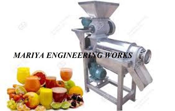 A Pomegranate Juice Extractor Machine is a specially designed food processing machine used to extract fresh, natural juice from pomegranate arils while preserving their vibrant red color, natural flavor, and nutritional value. The machine gently crushes and presses the arils using an advanced extraction mechanism that minimizes seed bitterness and oxidation, ensuring smooth, high-quality juice with excellent clarity and taste.