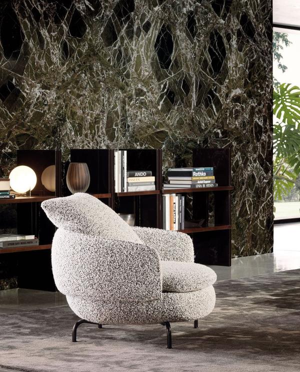 C19 (Boucle Theme)