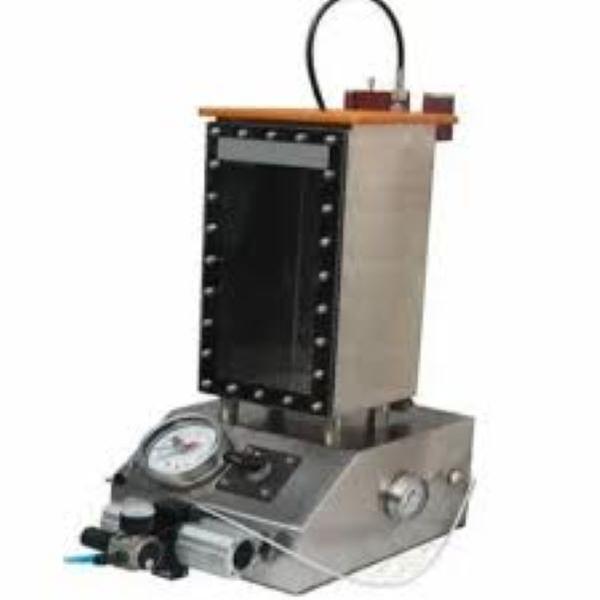 We are offering Bottle Seal Tester to our clients