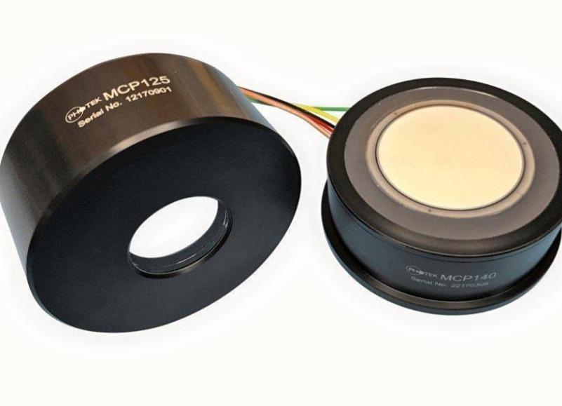 25mm, single MCP image intensifier, 10K gain, 28 lp/mm resolution (5ns gating with mesh) Photek’s range of image intensifiers provides the highest performance in terms of resolution, speed of response and in-service reliability to deliver photonic measurements for world-class scientific research.