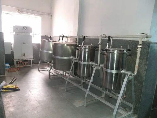 Material: Stainless SteelPower Source: GasCountry of Origin: Made in Indiawarrenty: 1 yearService: Pan IndiaStyle Craft Engineering” is an ISO 9001:2015 certified company and are a notable and prominent Sole Proprietorship firm that is engaged in manufacturing, supplying and exporting a wide range of Chapati Making Machine, Biomass Stove Burners, Commercial Kitchen Equipment and many more. Located in Mohali (Punjab, India), we are supported by a well functional infrastructural unit that assists us in the manufacturing of a wide range of products as per the set industry norms. Under the headship of our mentor “Mr. Basant Singh”, we have gained a remarkable and strong position in the market.                                                                                                              