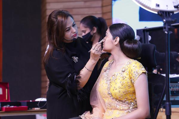 Certificate Course: Advan